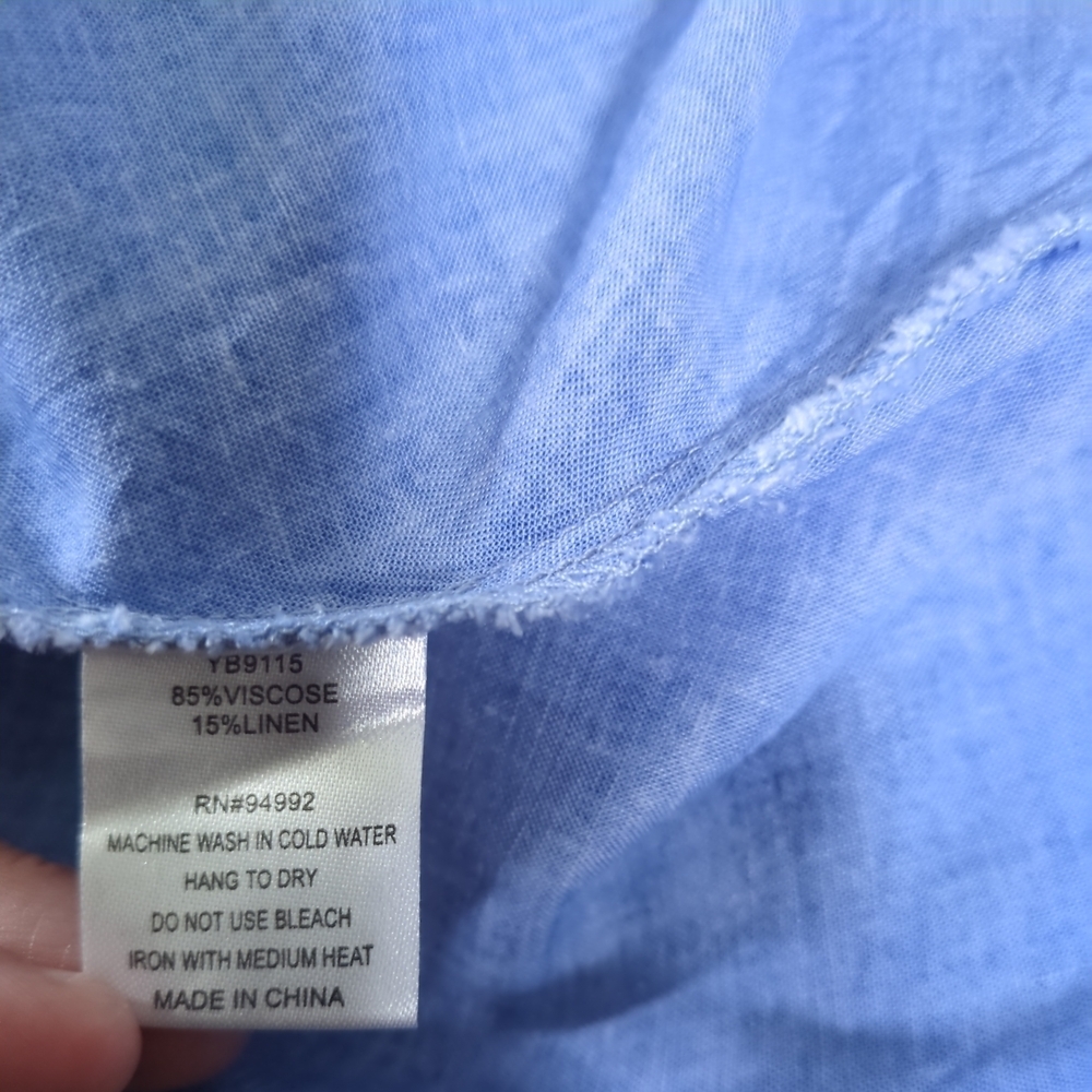 Patrizia Luca Milano Blue Chambray Button‑Up Top Linen Blend Sz M Flared Hem - Picture 8 of 8
